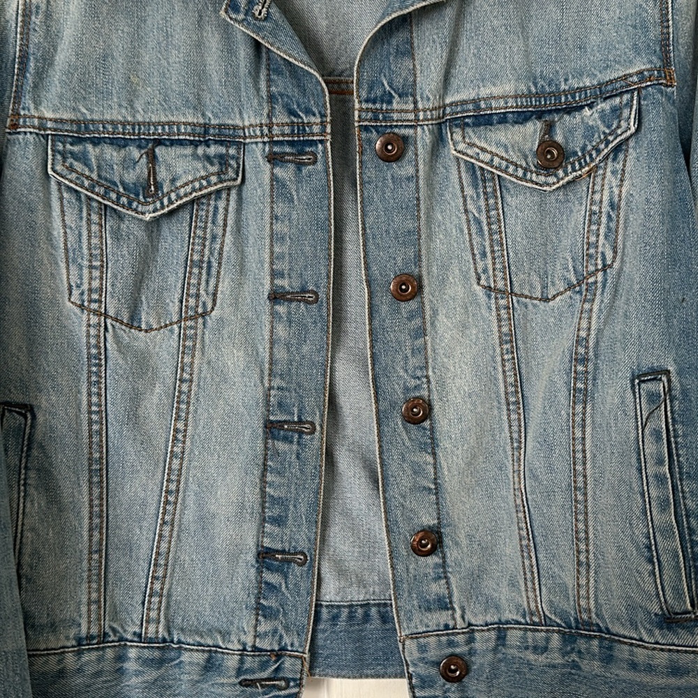 Forever 21 Jean Jacket - Picture 4 of 5